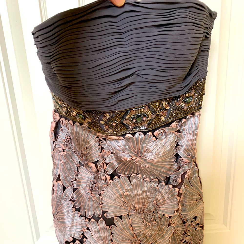 Sleeveless evening dress